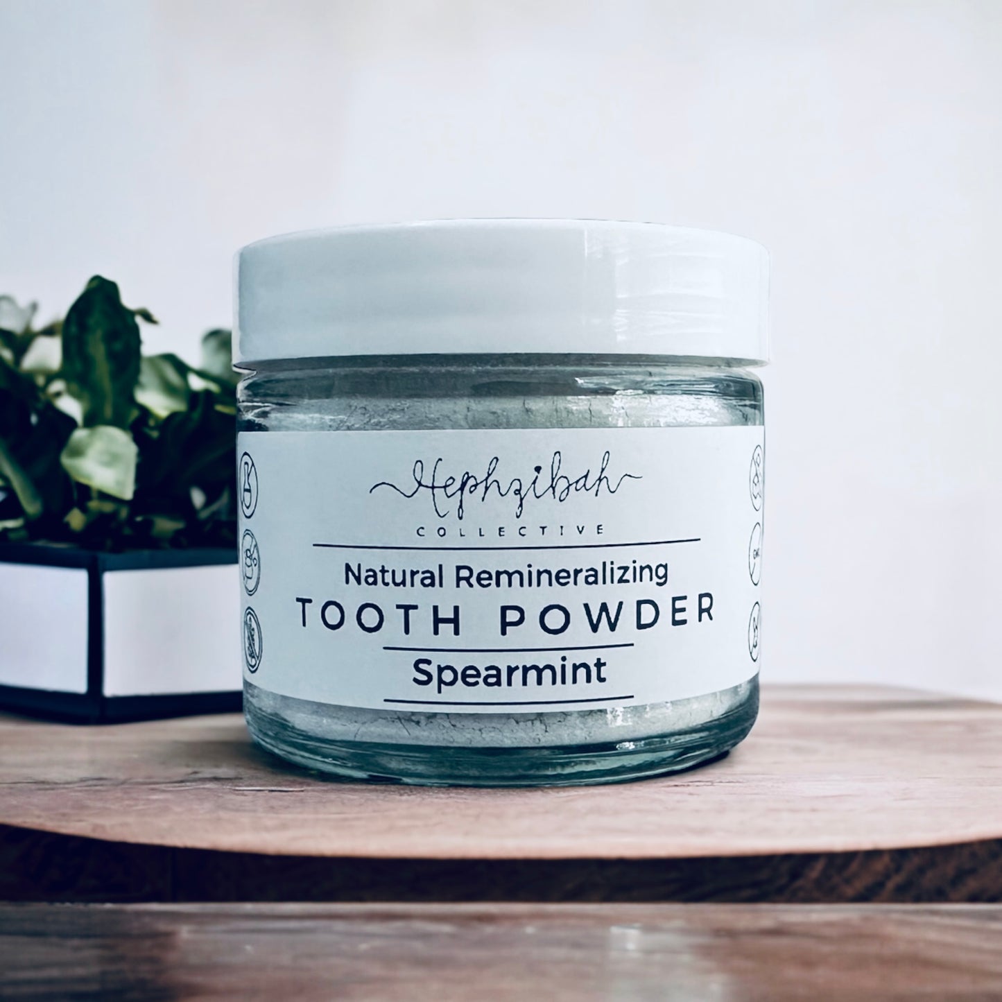 Natural Remineralizing Tooth Powder